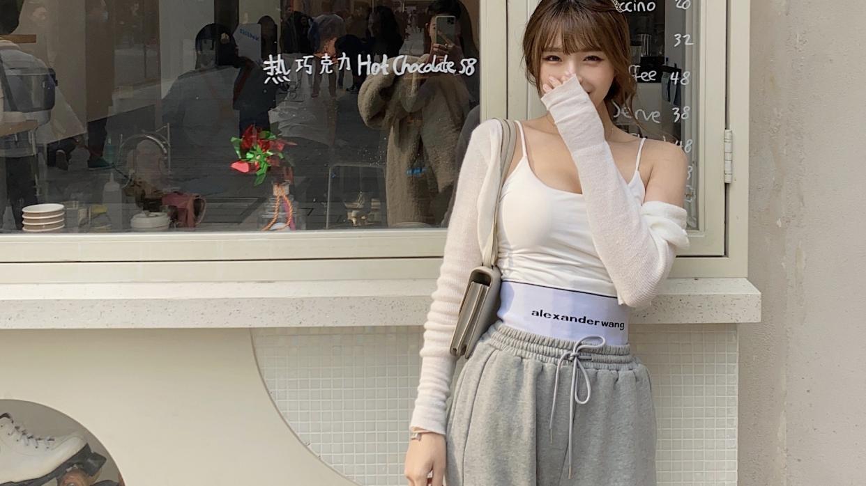 花心姐姐|女孩子有时候不得不向生活低头