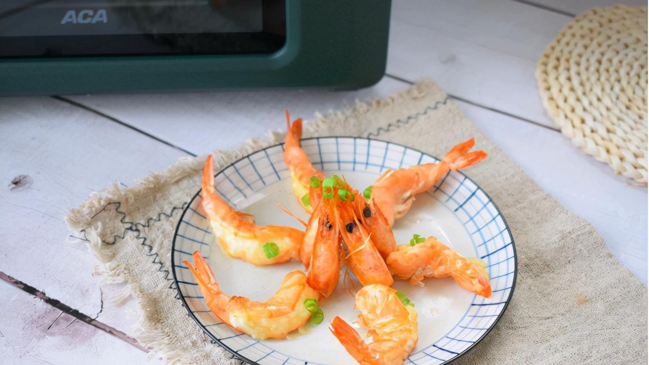 食材|大虾的新吃法，配上西方食材，风味独特