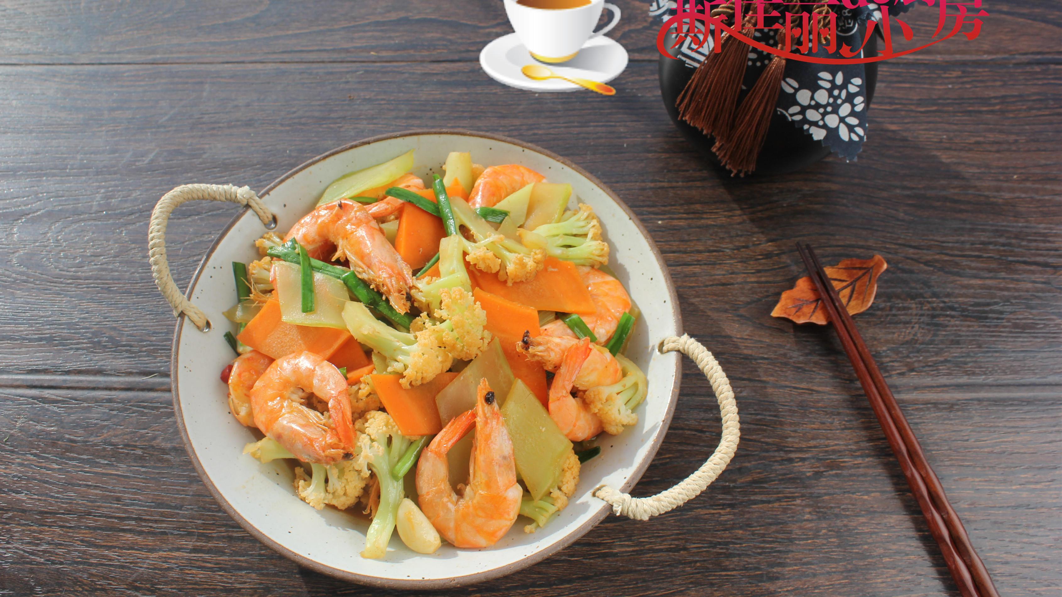 冰糖|天冷就馋这锅菜，一锅搞定全家人的晚餐，每周吃3次，顿顿吃个精光