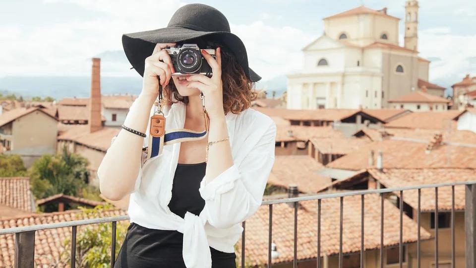 花影人间情感|李银河：大龄剩女越来越多的5个原因，最后一个是关键