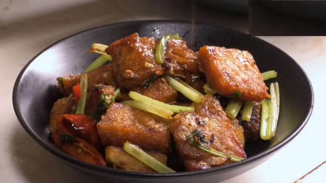 |传统腊鱼的做法，做出来的腊鱼香味十足，还简单易学哟！