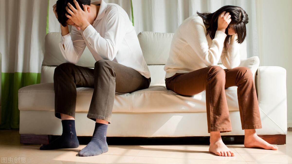 凌晨的一缕青丝|月子期间婆婆给我吃剩饭，我给公公听段录音，隔天把房子过户给我