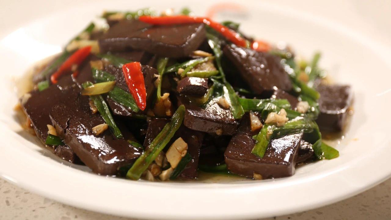 美容养颜|女性超过35岁，这3种食物离不开，美容养颜，留住青春很简单