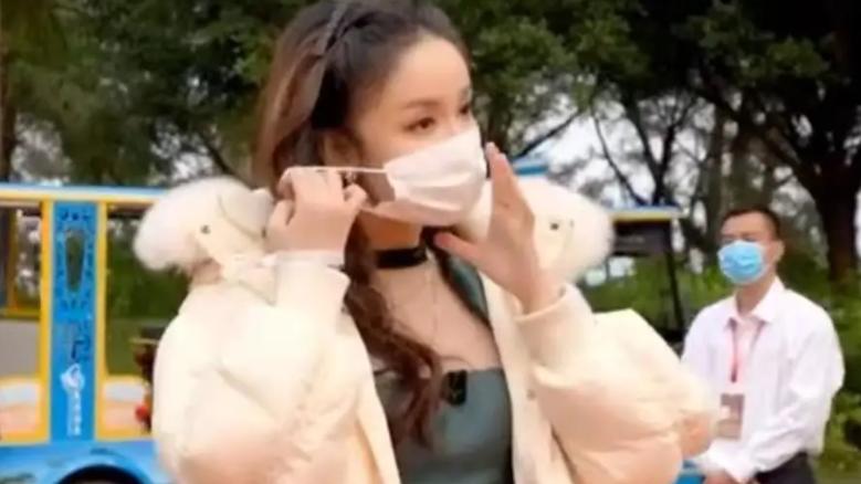 春华趣说|娄艺潇再次出现在大家视野中，小腹居然是突出的，难道她真的怀孕了吗？