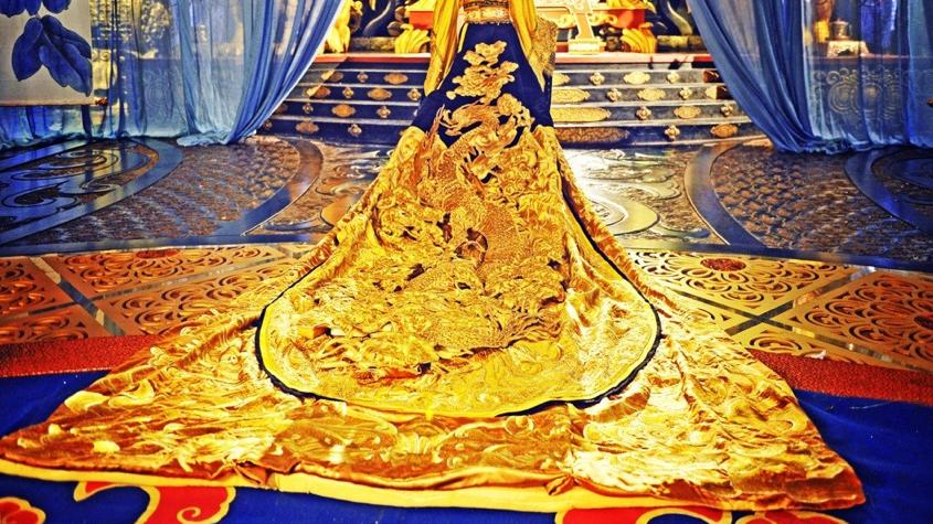 唐中宗李显复位后，为何不杀仇敌武三思，反默许韦皇后与他私通？