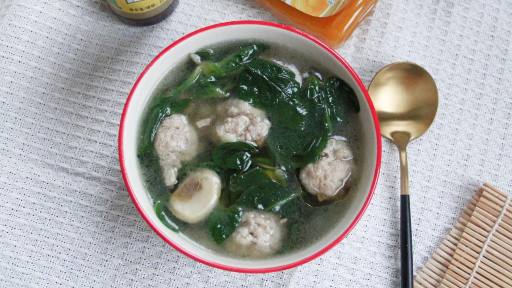 菠菜|入秋后，有条件多给孩子喝这汤，营养极高，补钙质，秋天吃特养人
