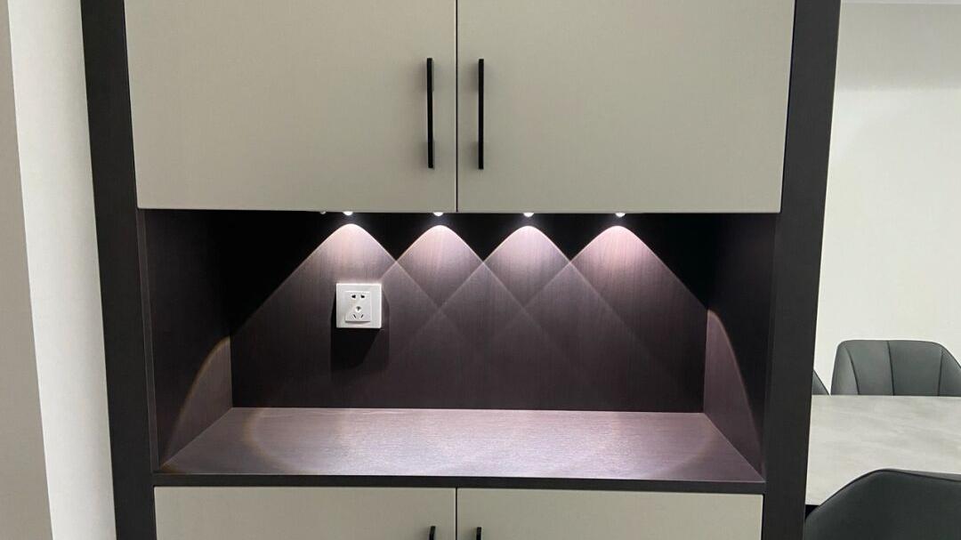 不顾反对坚持不做吊顶，装修完工后花了不到16W，一家人都说不亏