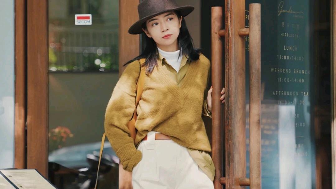 越有品味的女人，穿衣搭配越简约，还容易穿出高级感