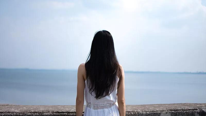 壹号情感 让女人持续爱你的技巧：保持生理上的吸引