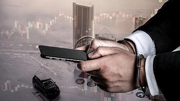 叶本心 知名985毕业生4小时被诈骗92万元，为什么被骗的都是高学历？