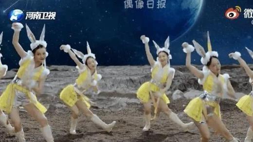 月球 河南卫视的脑回路笑死了，让嫦娥和玉兔在月球上跳舞