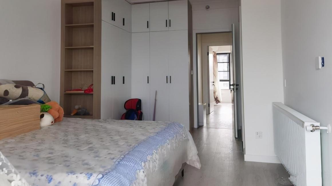 130平米毕业照出炉，现代简约混搭风，10万就搞定了，来晒晒