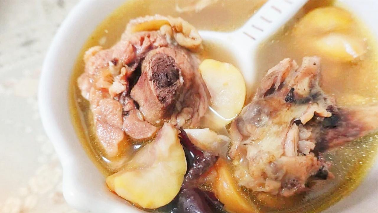板栗|秋季炖汤，鸡肉和它是绝配！益气健脾抗疲劳，滋润身体，舒心度秋