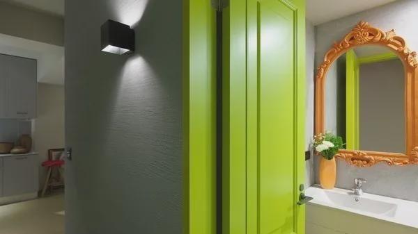 卫生间门朝外开还是朝里开？关键得看这2点，记心里就别忘了