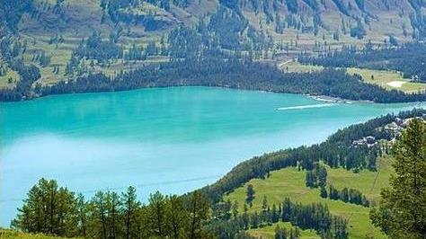 喀纳斯湖 新疆喀纳斯湖“水怪”再现，掀巨大浪花，其中奥秘或被揭开？
