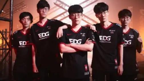 喻晓言 ?Edg夺冠，不玩游戏的“成年人”又出来指责电子游戏。我想说至于吗