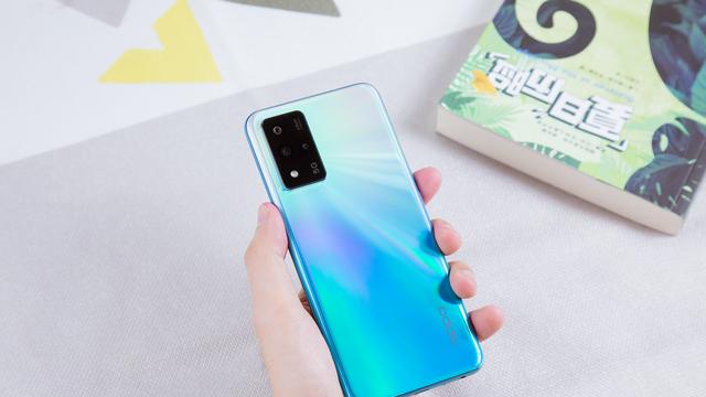 OPPO|1799元就能买13G运存手机？这款国产新机还能保证3年不卡顿