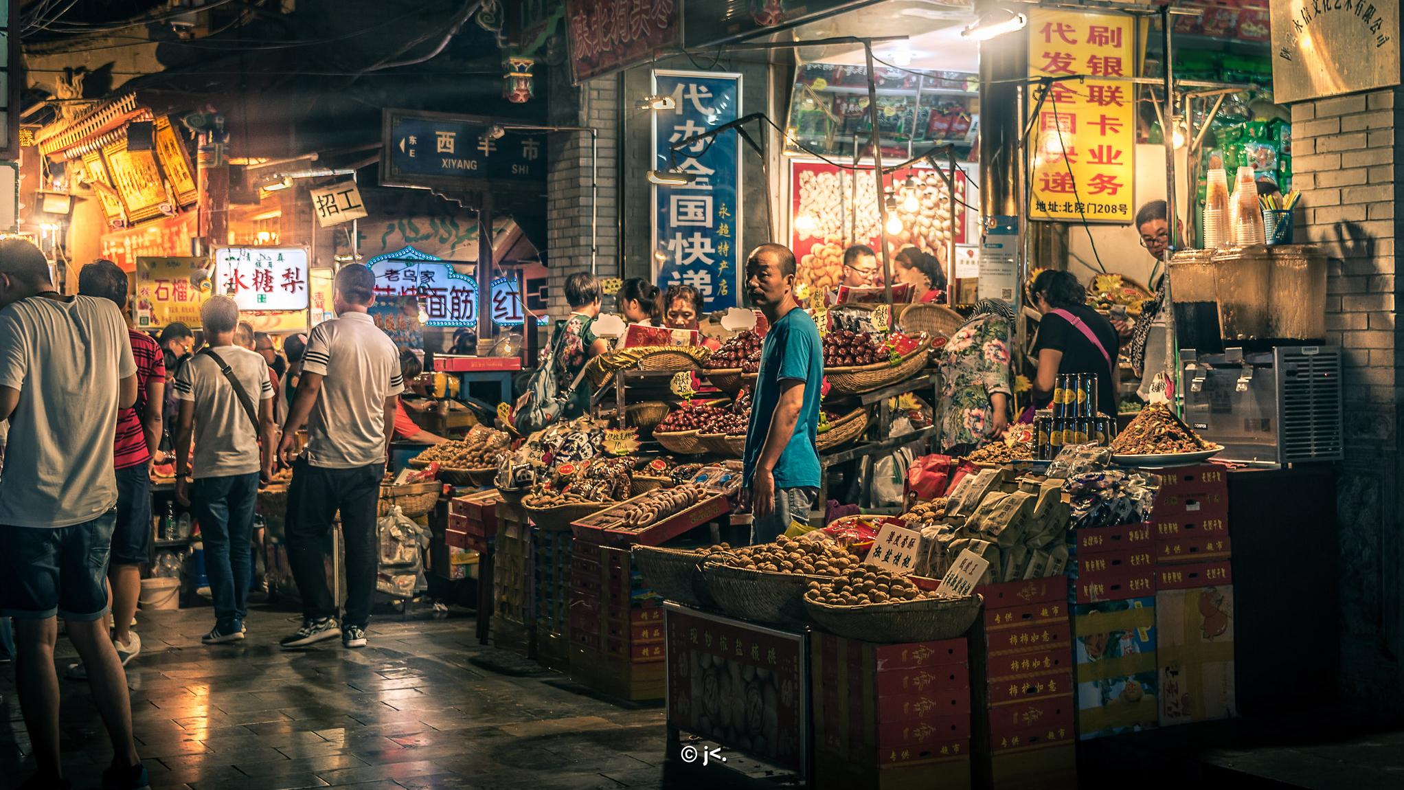 辣妈 建议女孩：出门旅游，行李箱最好装上这四样东西