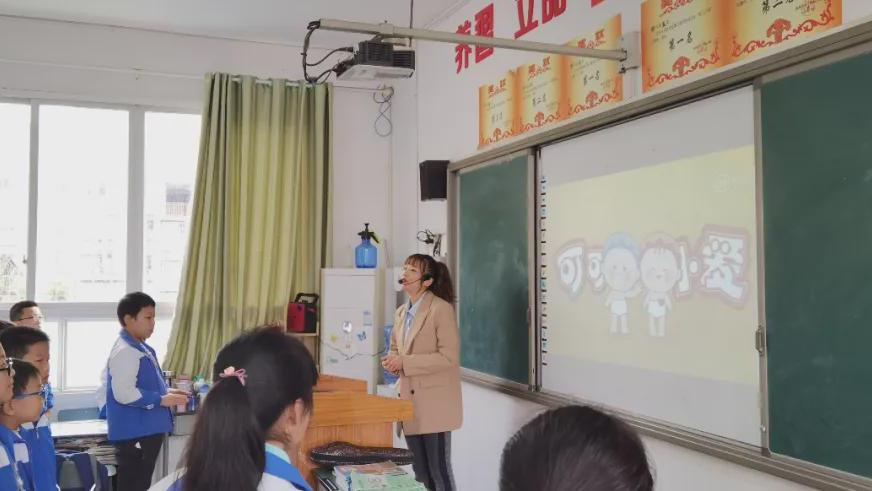 旺旺屋 南部东方国际学校课堂实录：“男生女生”心理健康教育