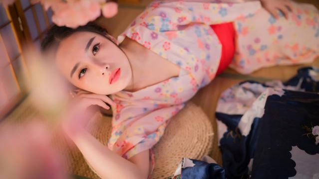 泽哥快速爱 追女生情到浓时应该怎么办？这些接吻小技巧直接让你腿软