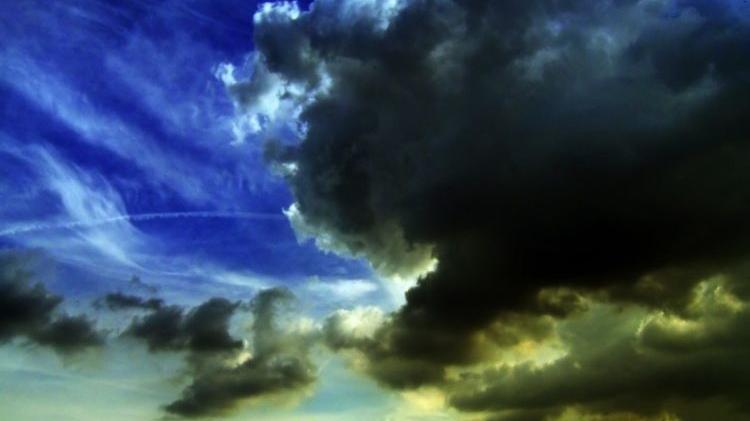 芨芨草001 这一生，爱过，痛过，才不白活