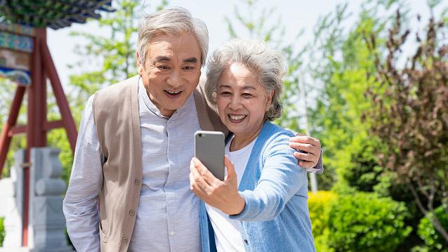 筱筱漫谈情感|60岁大叔：婚外情两年，愿望实现，情人终变妻子，肠子却悔青了