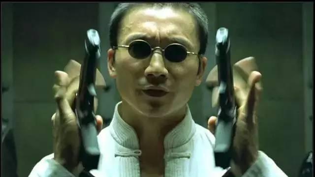 丁其琛|有一次，主持人问邹兆龙：听说你现在还在收《黑客帝国》的工钱？