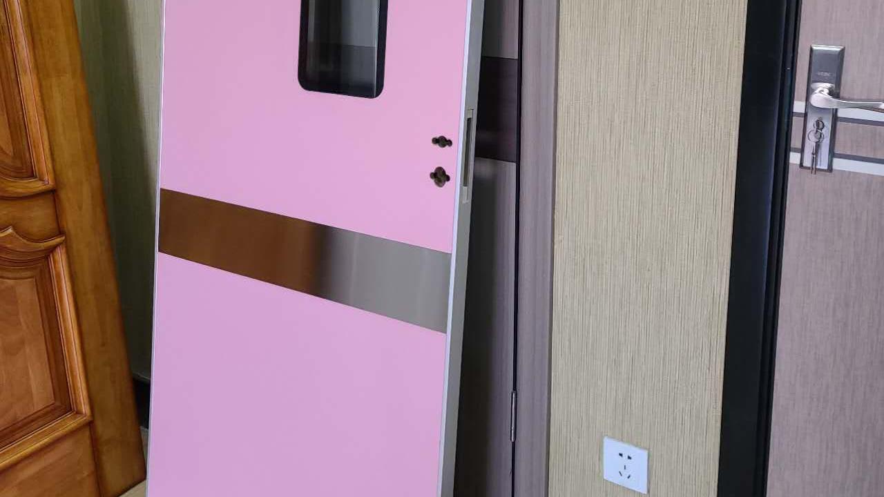 黑晶防水铝木门和碳晶板门的区别