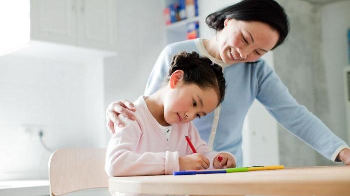 小小故事馆|北大教授呼吁停止食用，比陈醋还伤骨骼，提醒父母：尽早撤下餐桌