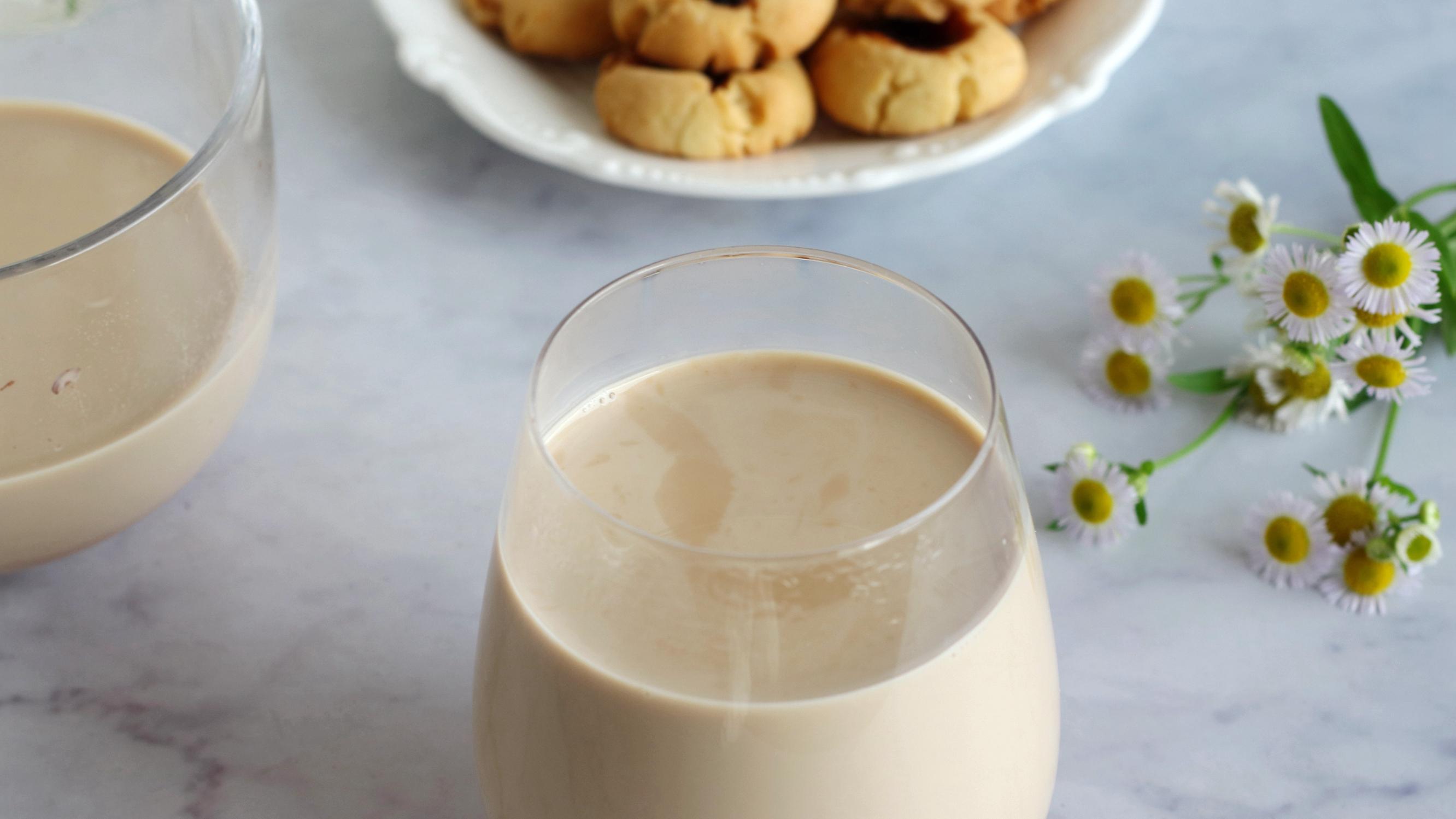 面粉|暖心还暖胃的红豆奶茶，好吃还没有添加剂，比买回来的味道浓郁