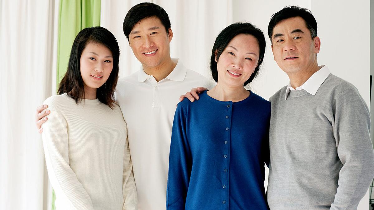 有故事的暖同学 准岳父母住院我出1万，出院后，未婚妻要分手：你真小气，没担当