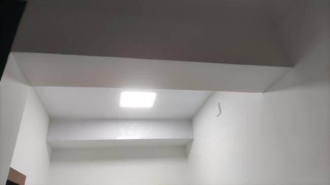 郑州装饰公司，玄关有横梁怎么办？