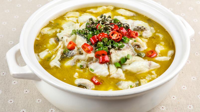 酸菜鱼|特色美味酸菜鱼的做法，肉质细嫩、酸香鲜美、爽口又下饭