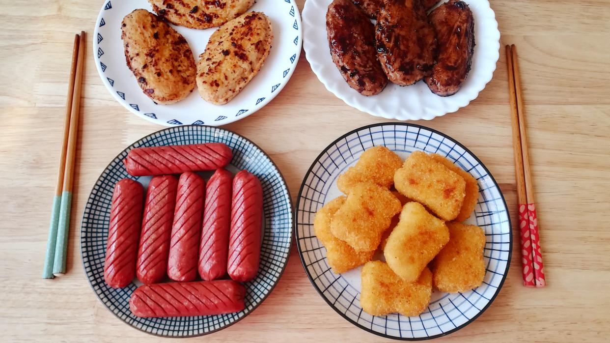 妮琪·米娜|闺蜜带4份“礼物”来串门，网友：精致，有钱人才吃得起