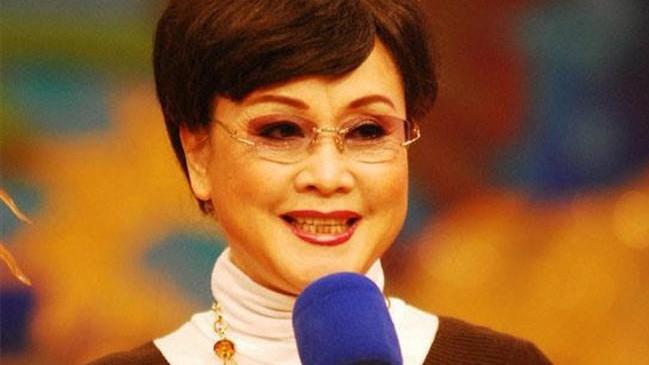 柯以男|著名歌唱家李谷一嫁给恩师金铁霖后，一直怀不上孩子，最终离婚