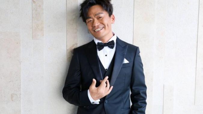 亿万富翁娜|王宝强解释为何捐款100万要加儿子的名字，儿子原来是美国籍