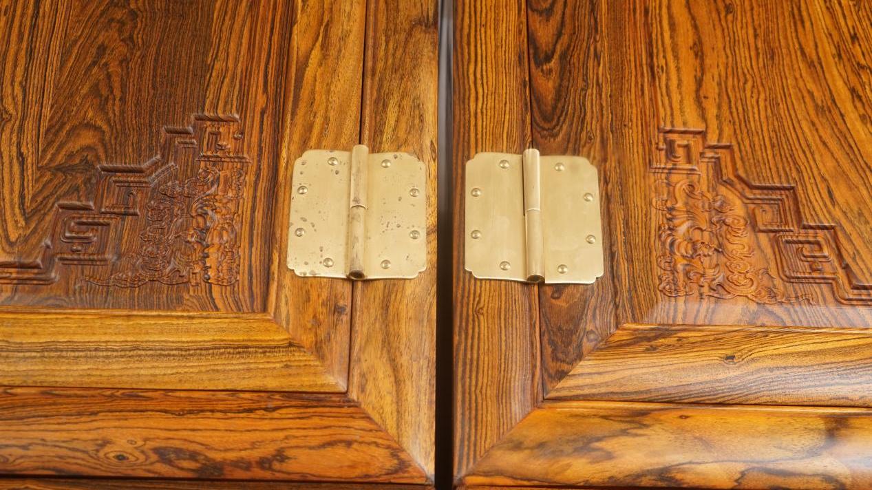 红木家具：这些小妙招让你家的老红木家具焕然如新