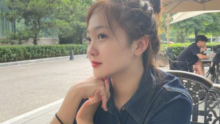 林妙可|林妙可毕业之后，分享了自己的全身照，为什么她被大家嘲笑了呢？