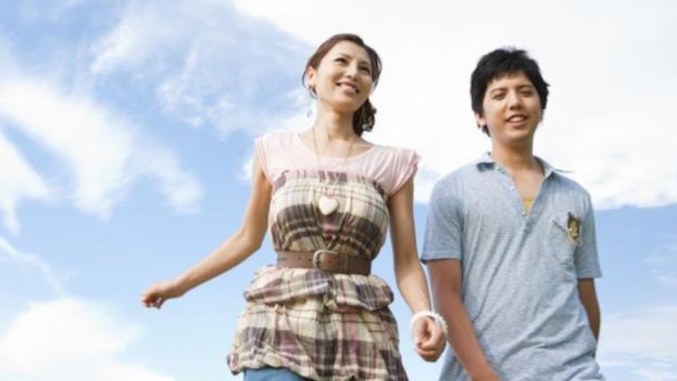 情感心灵守护 女人看男人第一眼都喜欢看哪里