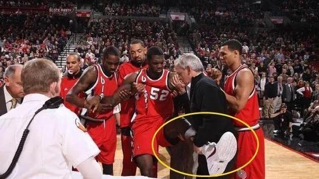 胡小小乖|细数NBA至今最严重的五大伤病！乔治断腿，姚明恩师险丢性命