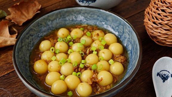 鸭脖|儿子最近就迷它，三天两头点名要吃，每次吃精光，香喷喷的真解馋