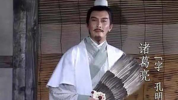 为什么很多人都认为诸葛亮比司马懿厉害？