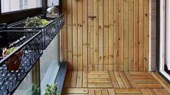 越来越多人阳台不铺瓷砖了，现在都流行这样设计，既美观又实用