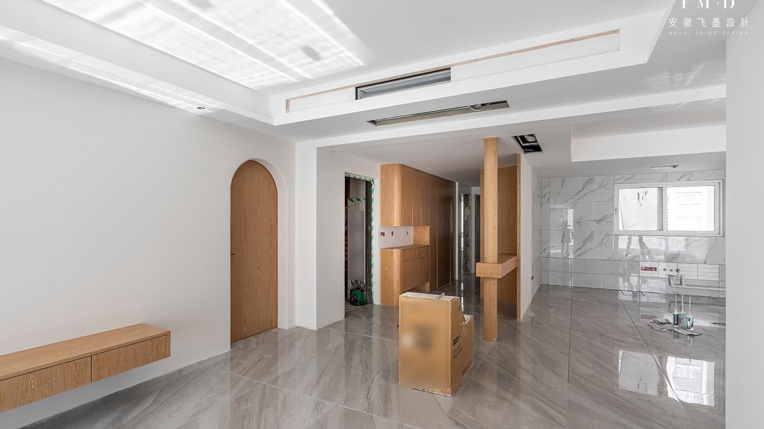 万科160㎡精装房，不改不知道，猪肝红地板重铺，客厅敞亮2倍！