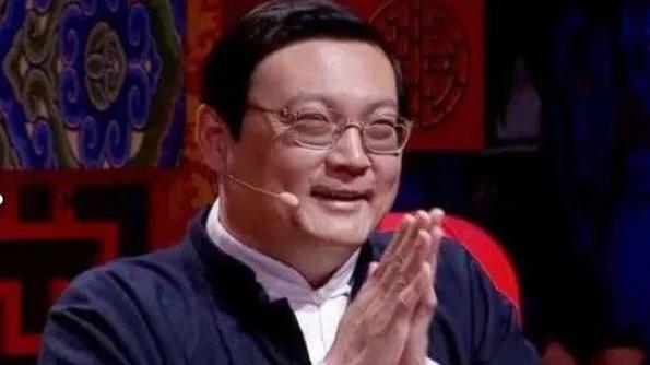 梁宏达原形毕露！他到底是一个什么样的人？能够上知天文下知地理
