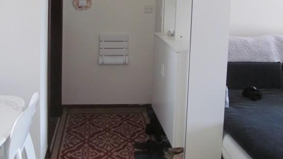 去年装修的家 装修的非常低调，花10万 马上入住了 大家看看效果