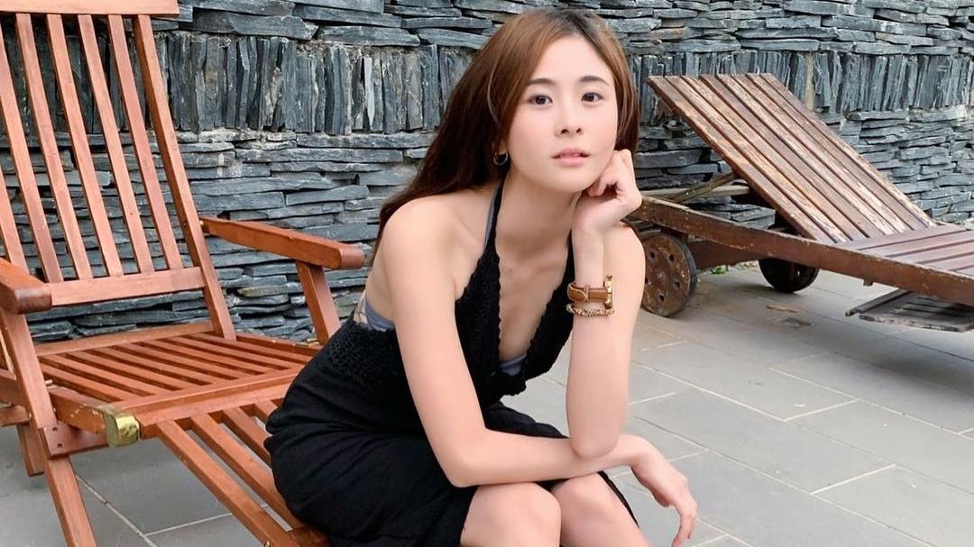 老王杂货铺|案场经理月薪只有4500元，早会被罚了500，我们却拍手称快