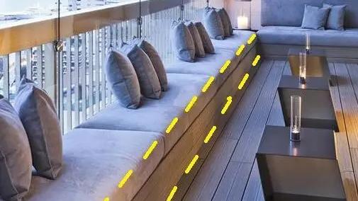 阳台只能用来晾衣服？隔壁业主在阳台外打排矮柜，这做法太值得学