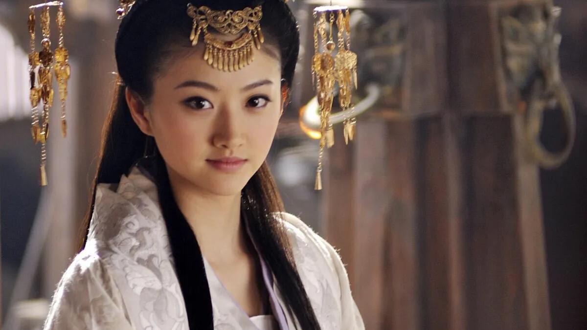 陈飞俊|景甜那个大佬男友投资了1.5亿拍《战国》，孙红雷一看就将片酬喊到了1000万