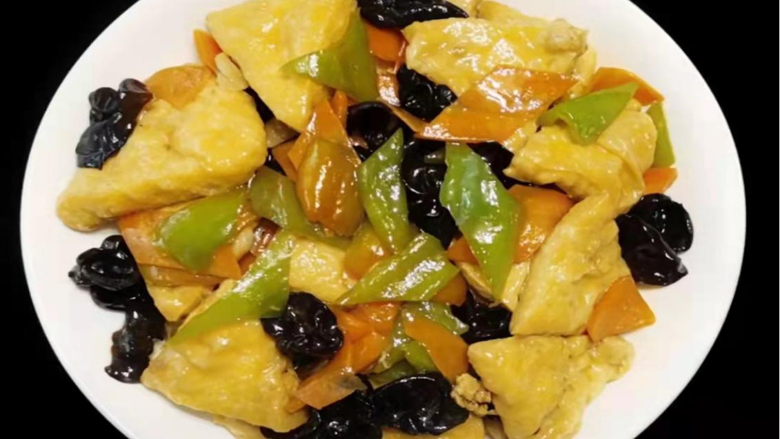 豆腐|冬日进补，猪肉牛肉靠边站，多给家人吃它，软嫩入味，太解馋了